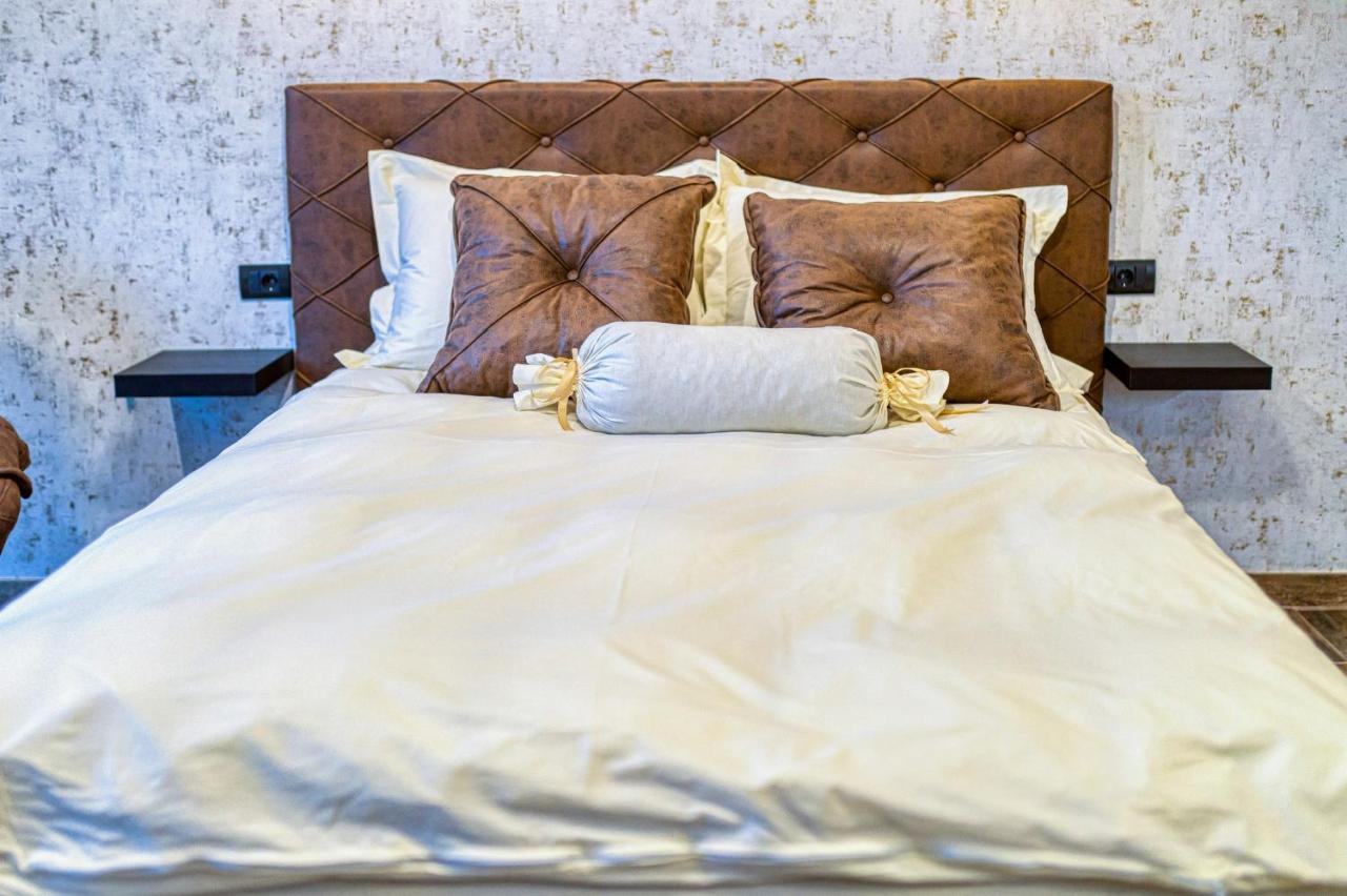 Apartmani Tiske Noci Bečej Eksteriør bilde