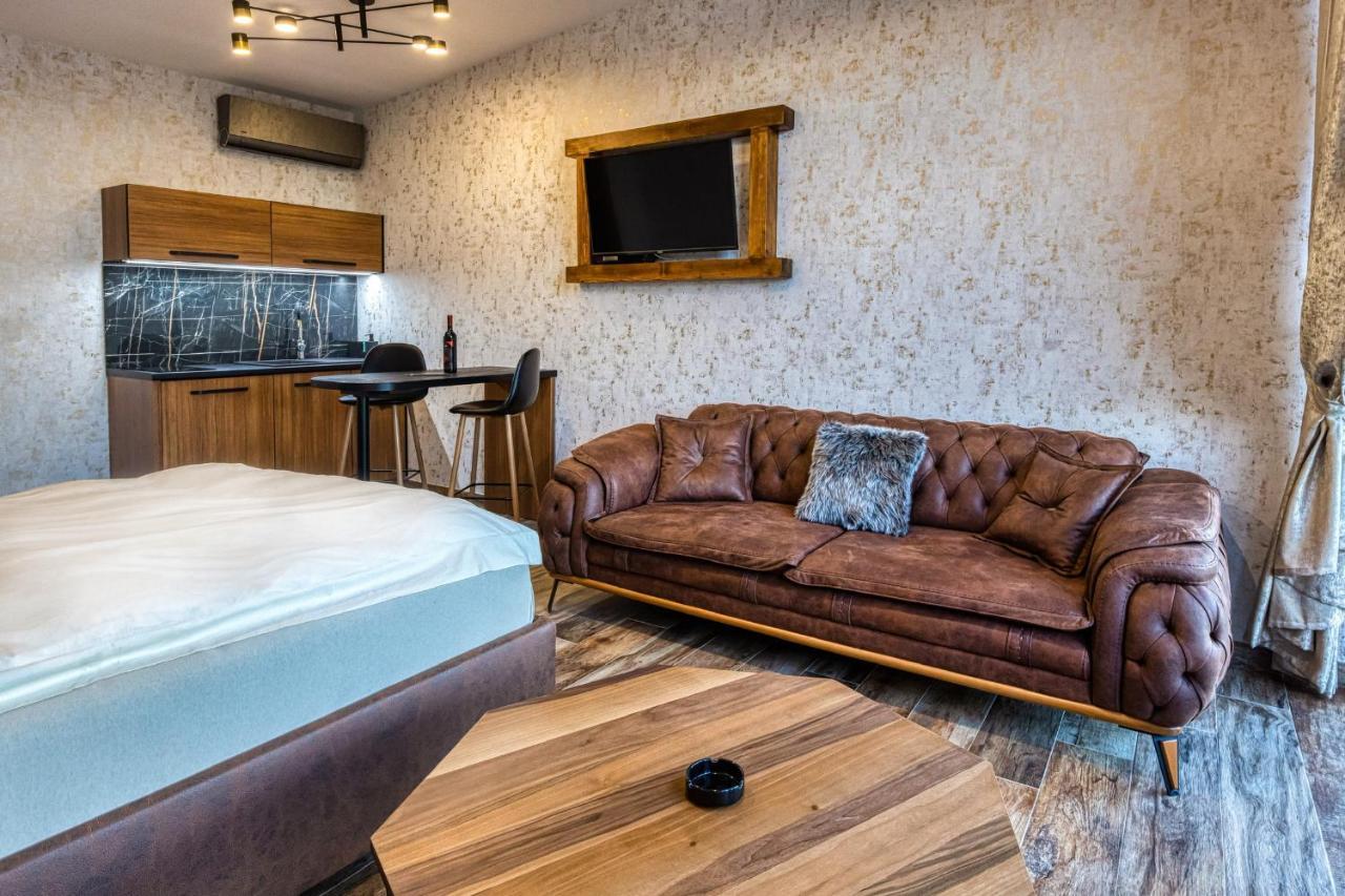 Apartmani Tiske Noci Bečej Eksteriør bilde